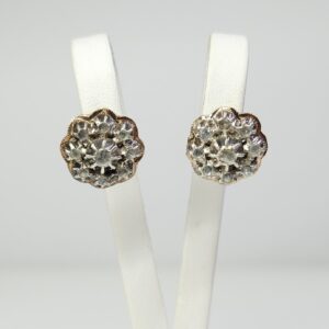 Złote kolczyki z białymi szafirami złoto 0,585 srebro leukoszafiry