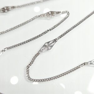 Długi srebrny naszyjnik, srebro rodowane, 0,835 ażurowe elementy 84,5cm