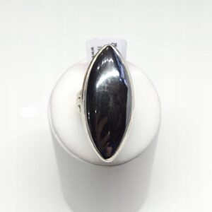 Srebrny pierścionek z hematytem, srebro pr. 0,925 roz. 14