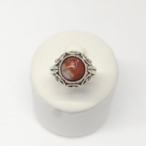 Srebrny pierścionek z brązowym jaspisem, srebro pr. 0,800 roz. 11