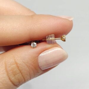 Złote kolczyki z diamentami złoto pr. 0,750 sztyfty diamenty ~ 0,12ct