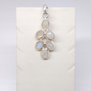 Srebrny wisiorek z kamieniami księżycowymi, srebro pr. 0,925