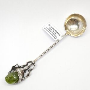 Srebrna łyżeczka z zielonym kamieniem do cukru?, srebro pr. 0,925