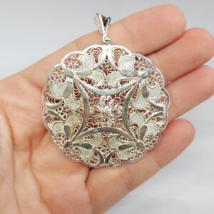 Srebrny duży filigranowy okrągły wisiorek, srebro pr. 0,835 ażurowy