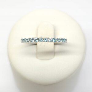 Złota obrączka z niebieskimi kamieniami naturalnymi, białe złoto 0,585 r.12