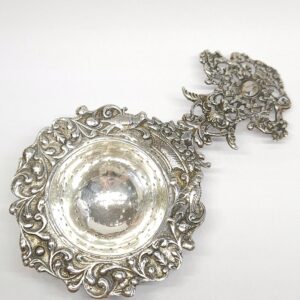 8a18db2ceef955f1c8279e96dff93083