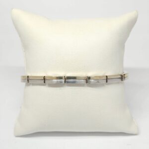 1e5cf4d736d1c5bbf9df53d143487dd5