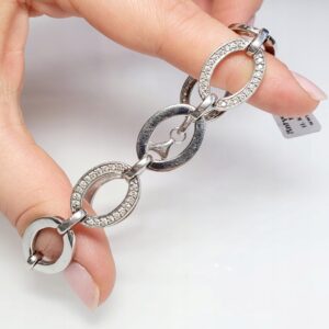 b13ac5db292d398aba9d0798efccbcd5