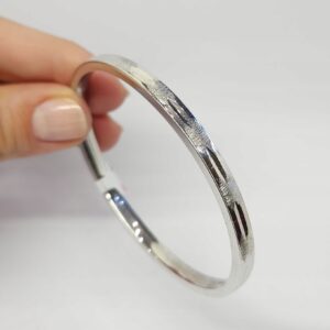 e75566e75ab90f12fe9ec1e550a44d93