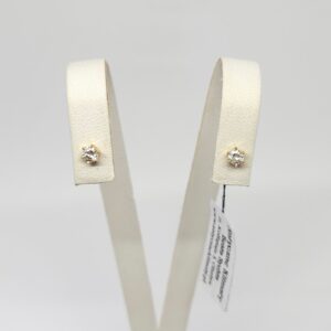 31b0295f6c1afaecd3e8bc2e4a0a0999