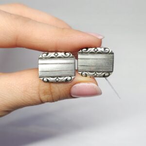 606452889da8286f2db0d1aaca8f177b