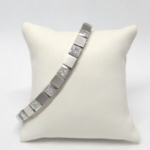 657e2795265d0ccd3a774ac4e075a979