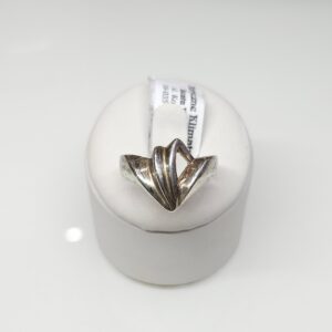 8ff738fef9d3a73b49957edbb248b122