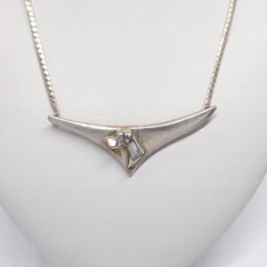 6b63a63dd867b57556a33db2123bf519