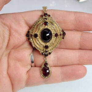 84e9d642c251815821e9665a03dbf88c