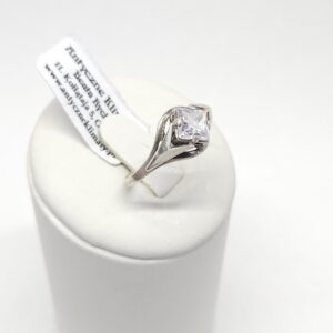 40815be21934121f193d0dbaef4d7710