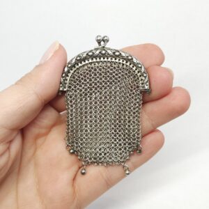 b30eb7087c3ca466d704290a3004a86a