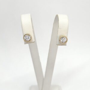 8e2b882a359180aa5733c98f93275c2e