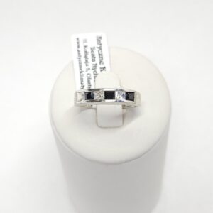 8c2ad4548dd9a9783149a8825bbd49f7