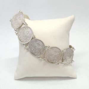 e8b292fc6b4c4827ffbeeb502f278551