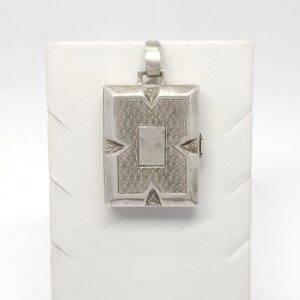 83fb16a1aebc63b4839c663e2595d82c